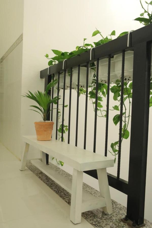 Hotel Van Thai Binh Trà Vinh Exteriör bild